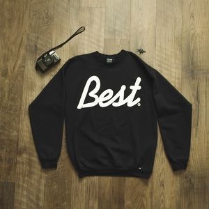 Breezy Excursion Best Crewneck